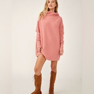 Free People Ottoman Slouchy Tunic in Pink Sun Sand Colour Size Medium